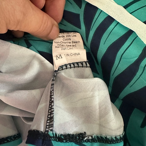 Top - Picture 5 of 5